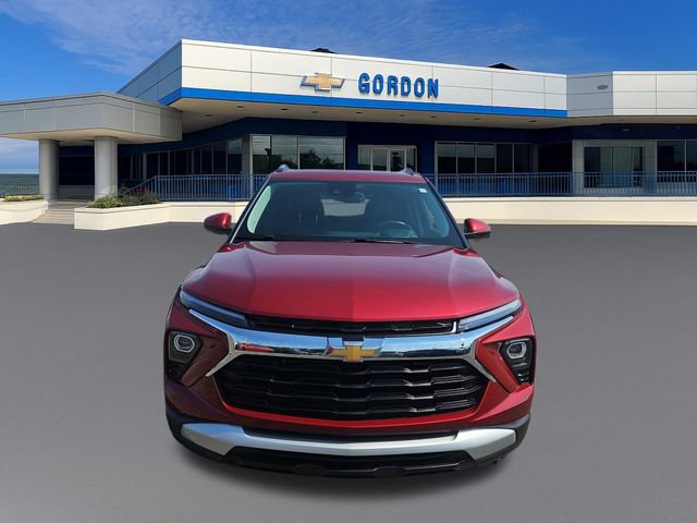 Used 2024 Chevrolet TrailBlazer LT w/ Convenience Package FWD image 9