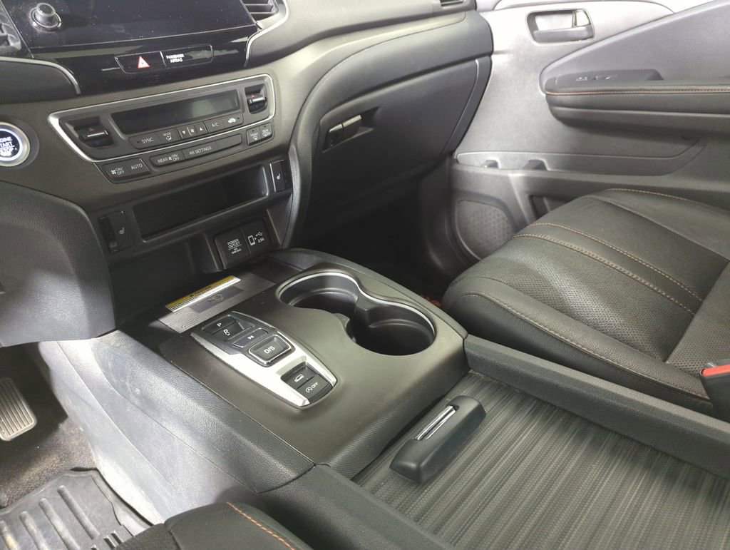 Certified 2022 Honda Passport TrailSport image 20