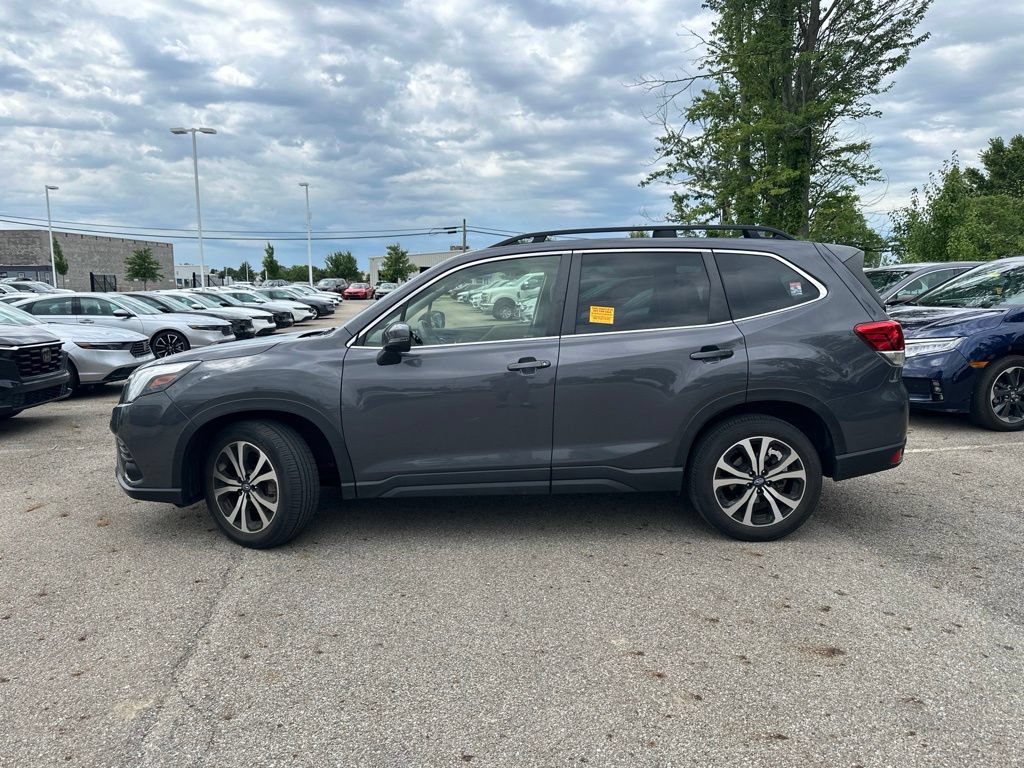 Used 2023 Subaru Forester Limited AWD/4WD image 8