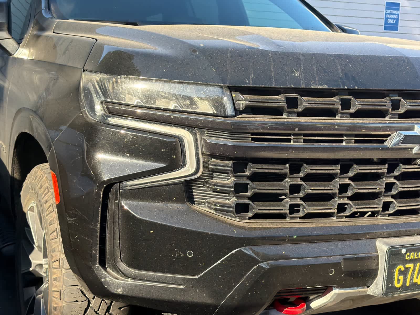 Used 2021 Chevrolet Tahoe Z71 w/ Z71 Signature Package AWD/4WD image 9