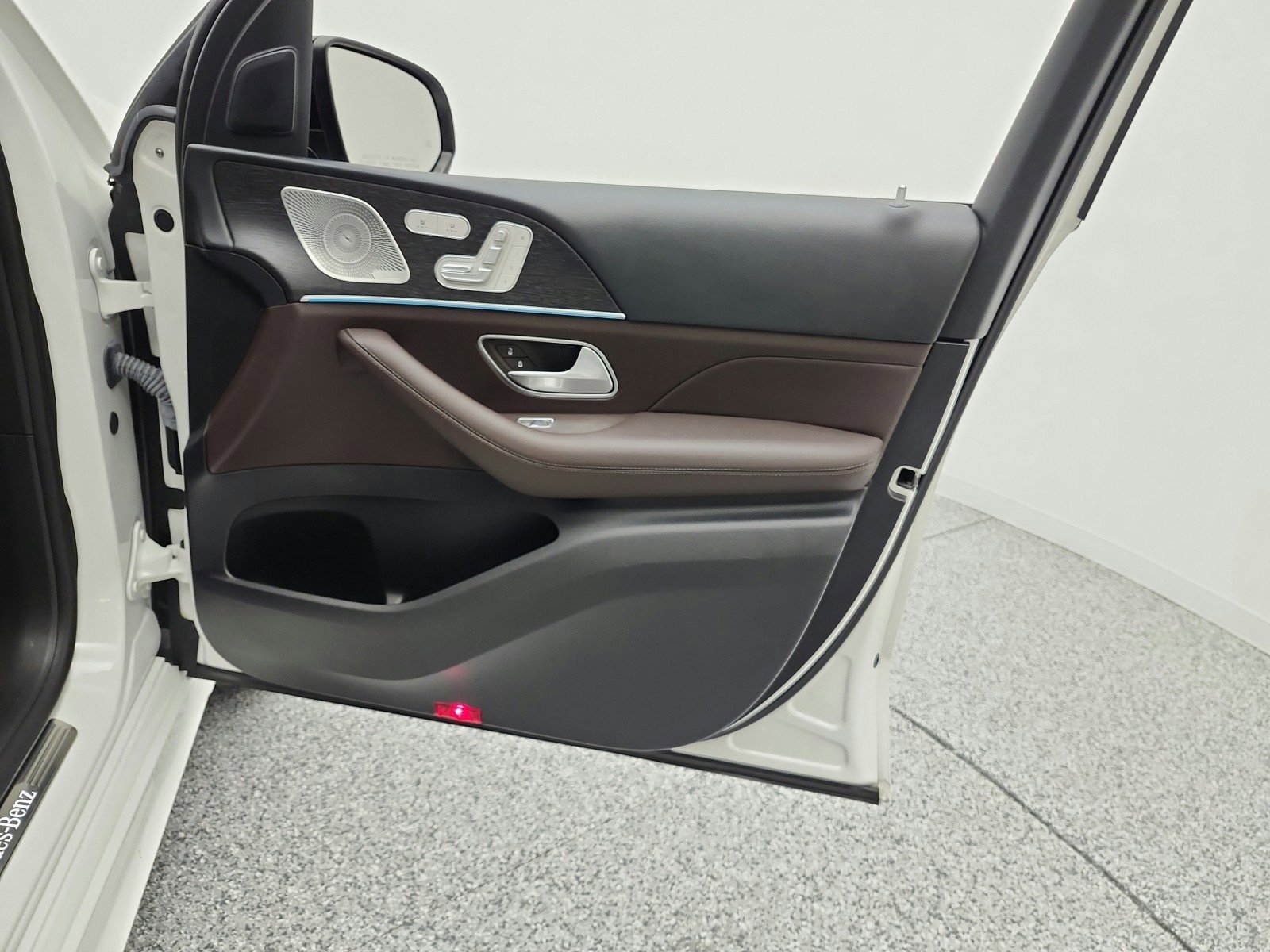 Certified 2023 Mercedes-Benz GLE 450 4MATIC image 21
