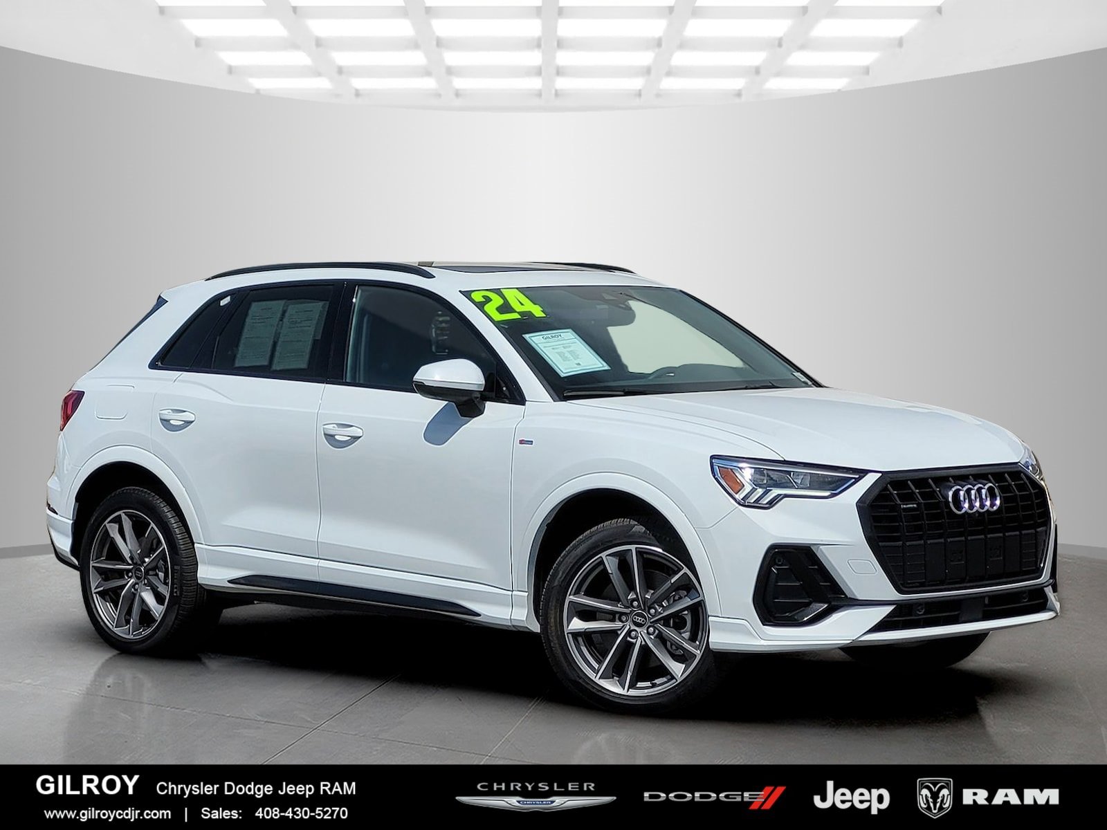 Used 2024 Audi Q3 2.0T Premium Plus w/ Premium Plus Package image 1