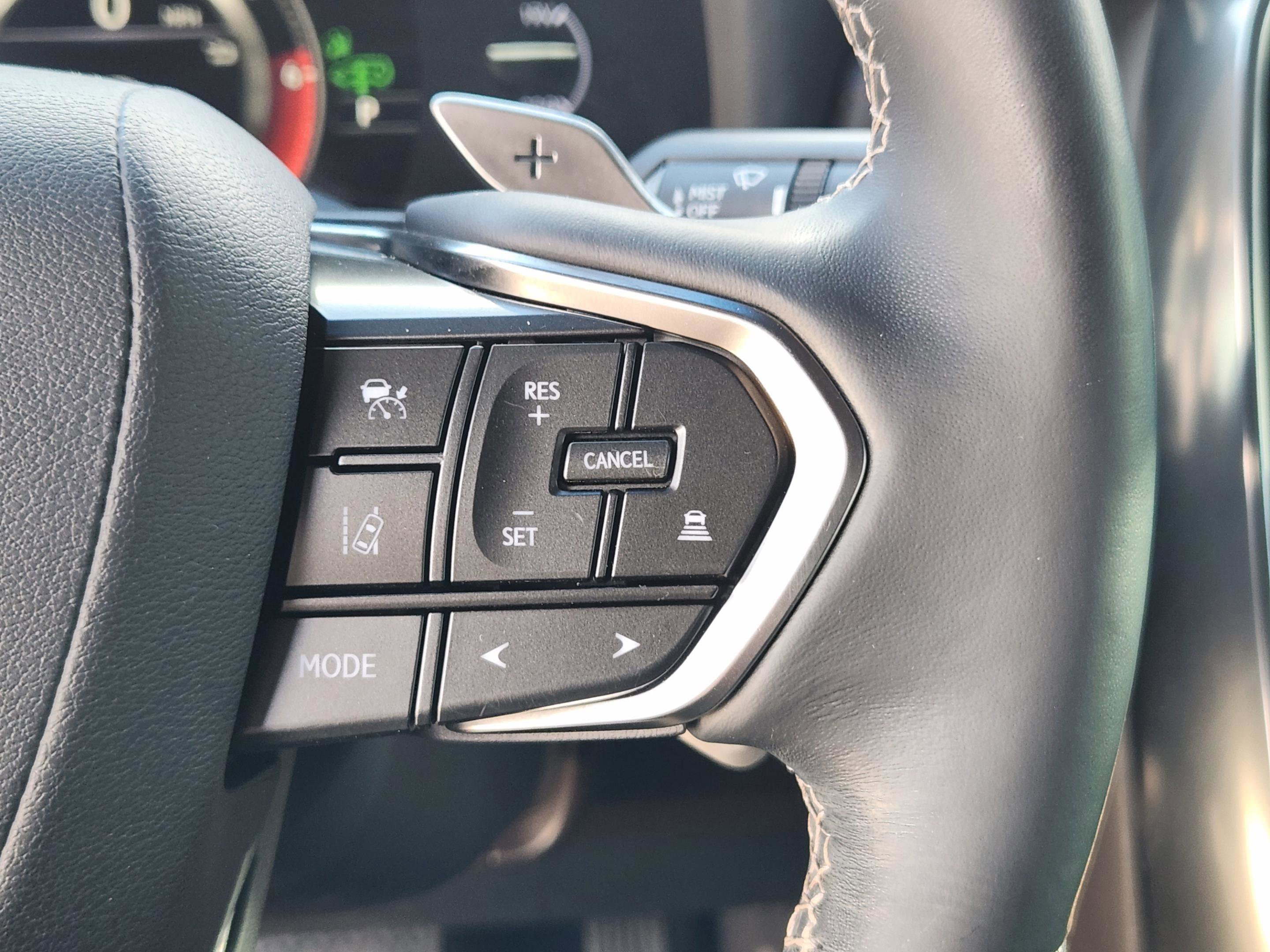 Used 2023 Lexus LX 600 4WD w/ Accessory Package (Z1) image 26