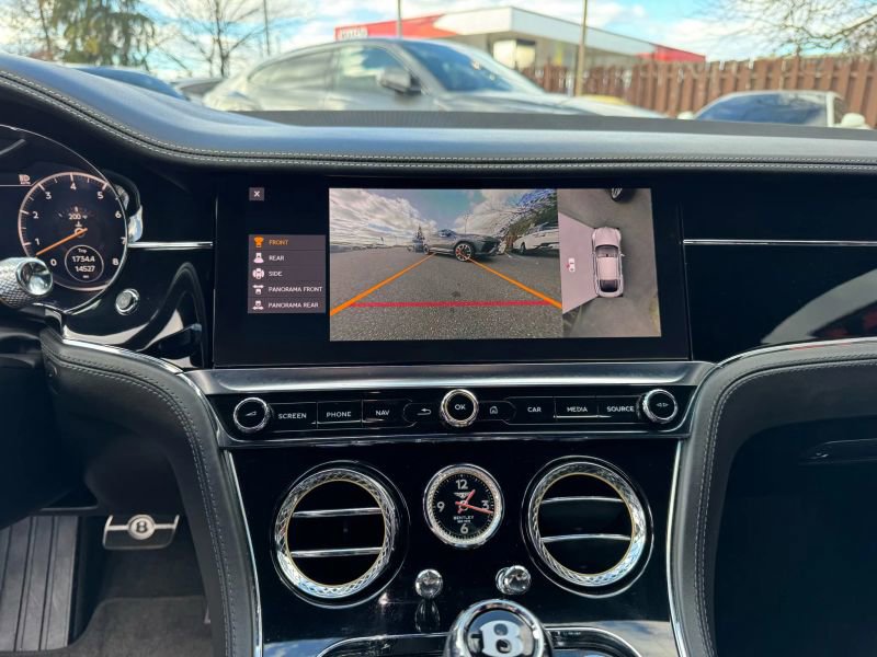 Used 2022 Bentley Continental GT image 12