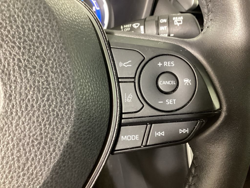 Used 2020 Toyota RAV4 Limited w/ Limited Grade Weather Package AWD/4WD image 23