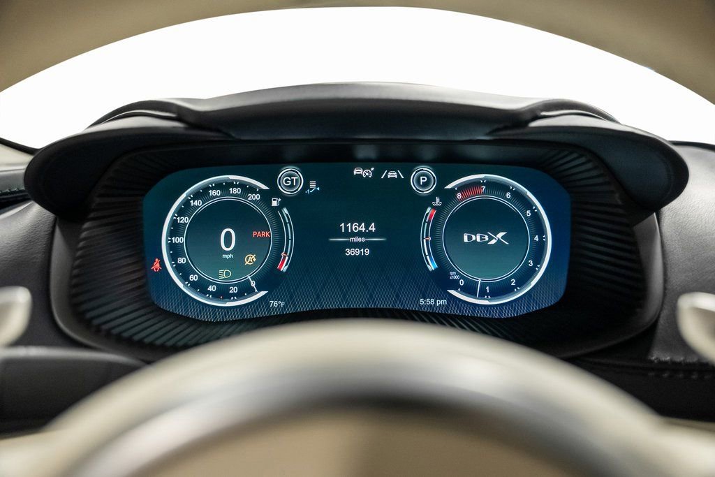 Used 2021 Aston Martin DBX image 37