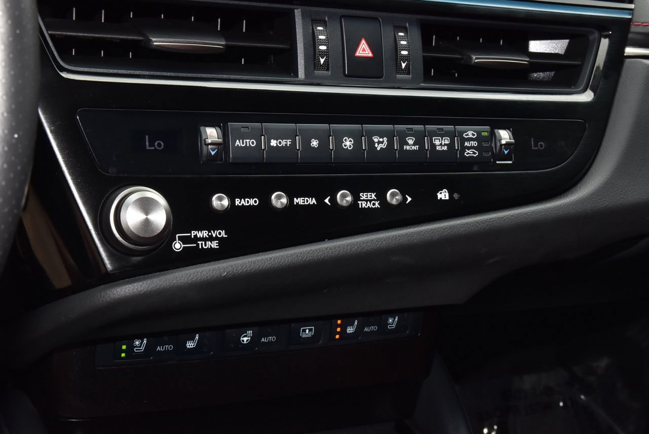 Used 2023 Lexus ES 350 F Sport w/ Accessory Package (Z2) FWD image 29