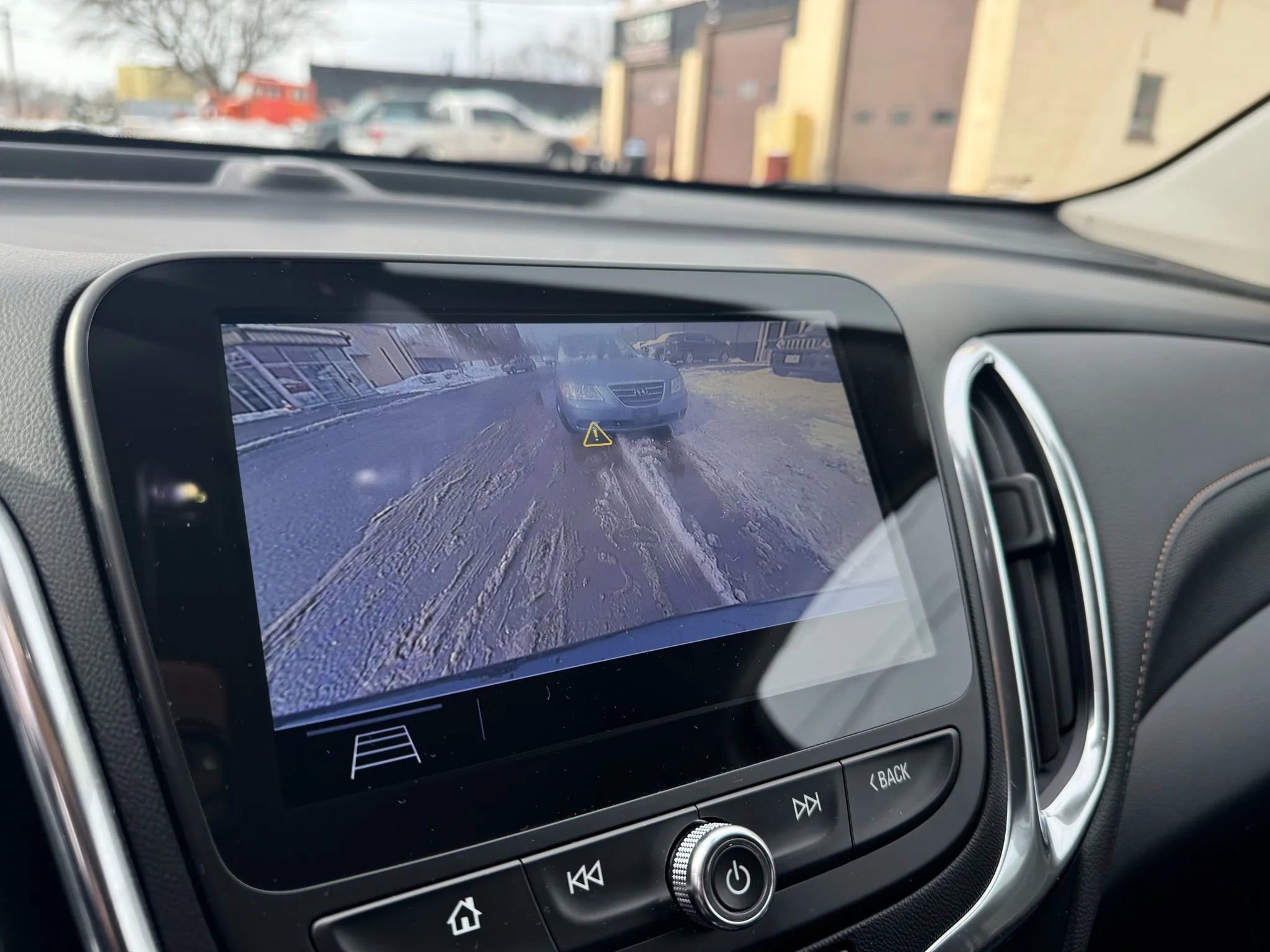 Used 2021 Chevrolet Equinox Premier w/ Redline Edition AWD/4WD image 18