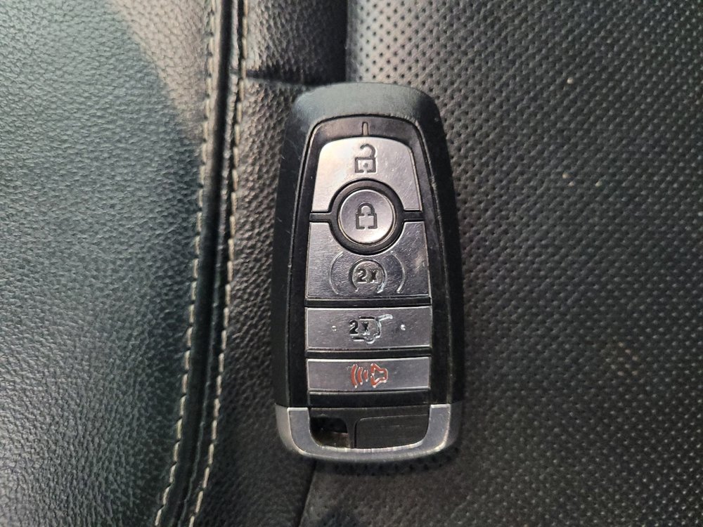 Used 2020 Ford Explorer ST w/ ST Street Pack image 32