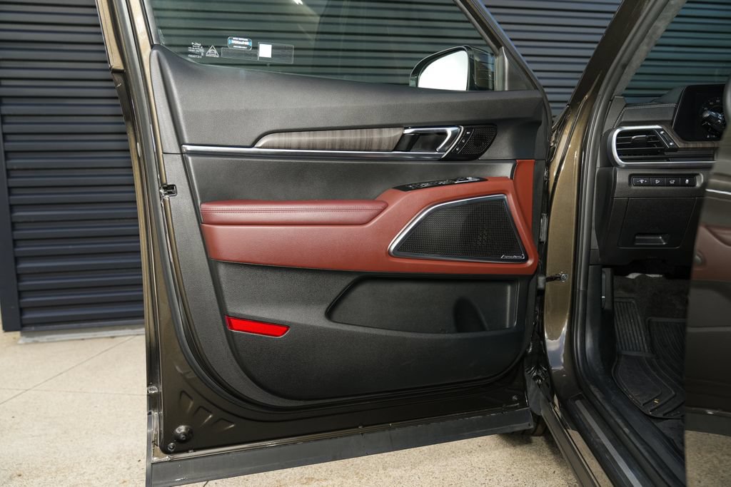 Used 2023 Kia Telluride SX Prestige AWD/4WD image 18