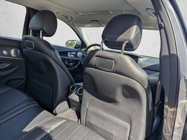 Used 2018 Mercedes-Benz E 300 image 25