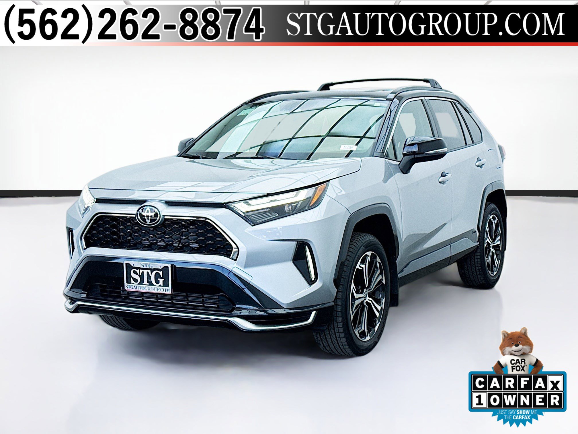 Used 2025 Toyota RAV4 XSE image 1