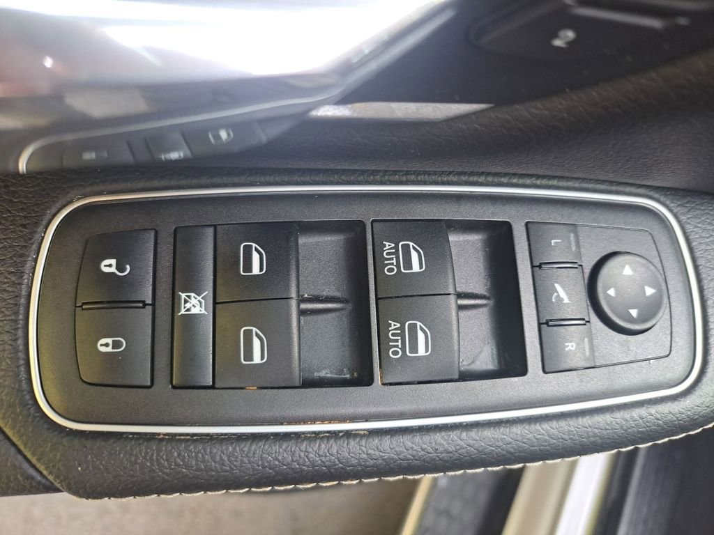 Used 2022 RAM 1500 Laramie image 35