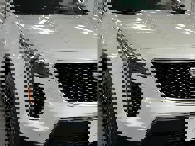 Certified 2023 Cadillac XT4 Sport w/ LPO, Onyx Lite Package image 10
