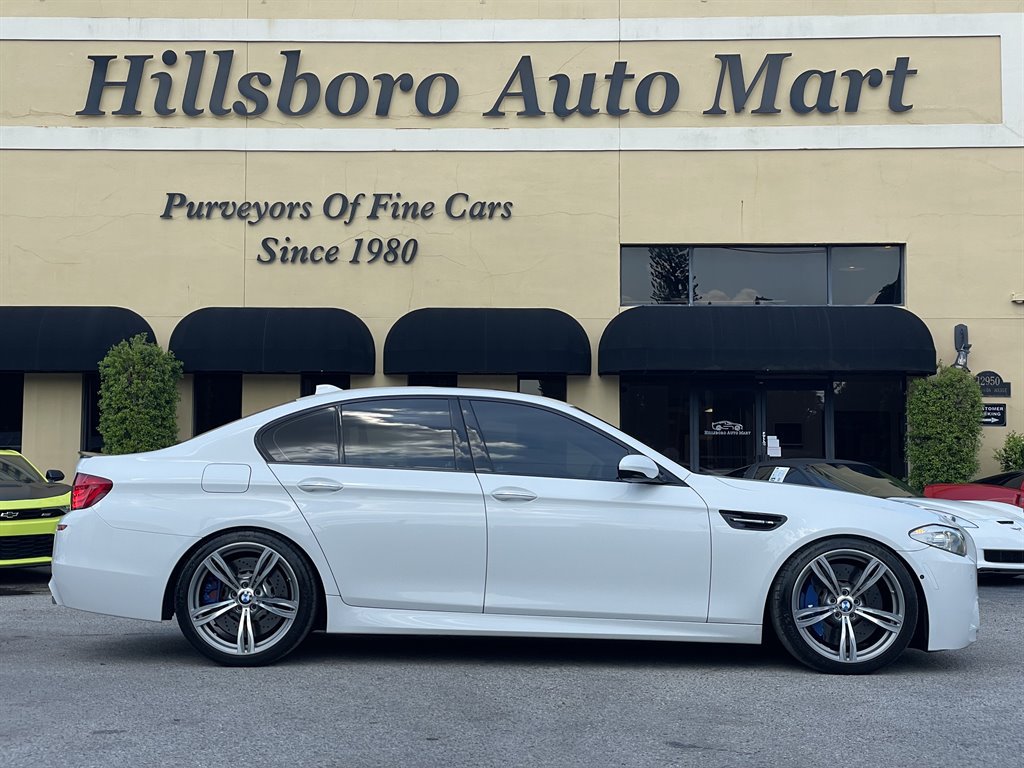 Used 2013 BMW M5 RWD image 5