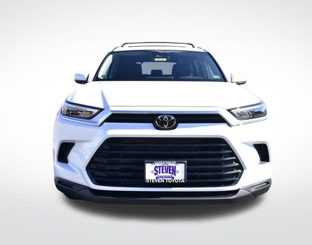 New 2026 Toyota Grand Highlander XLE image 4