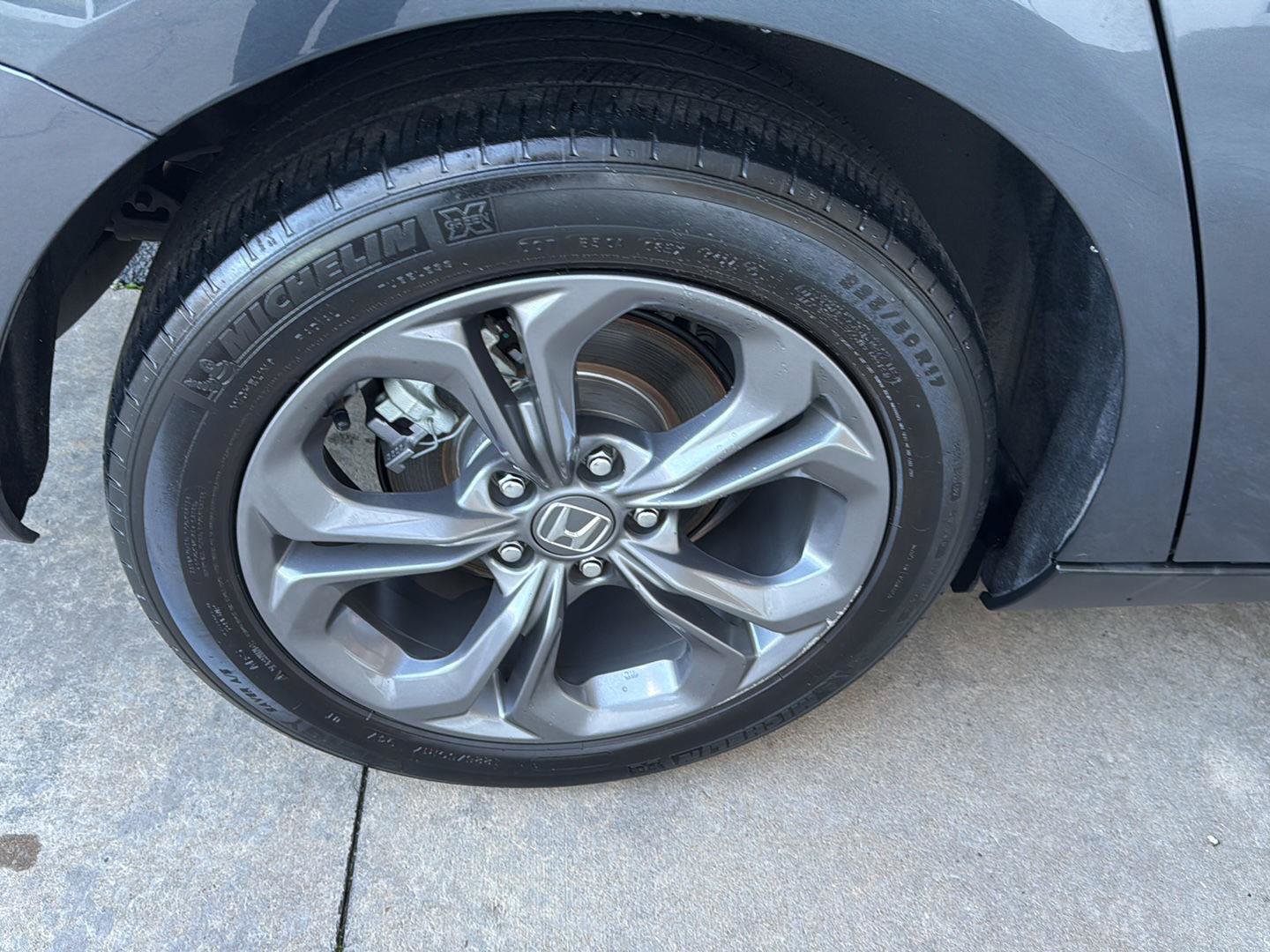 Used 2024 Honda Accord EX image 35