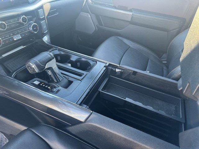 Used 2022 Ford F150 Lariat w/ Equipment Group 502A High image 25