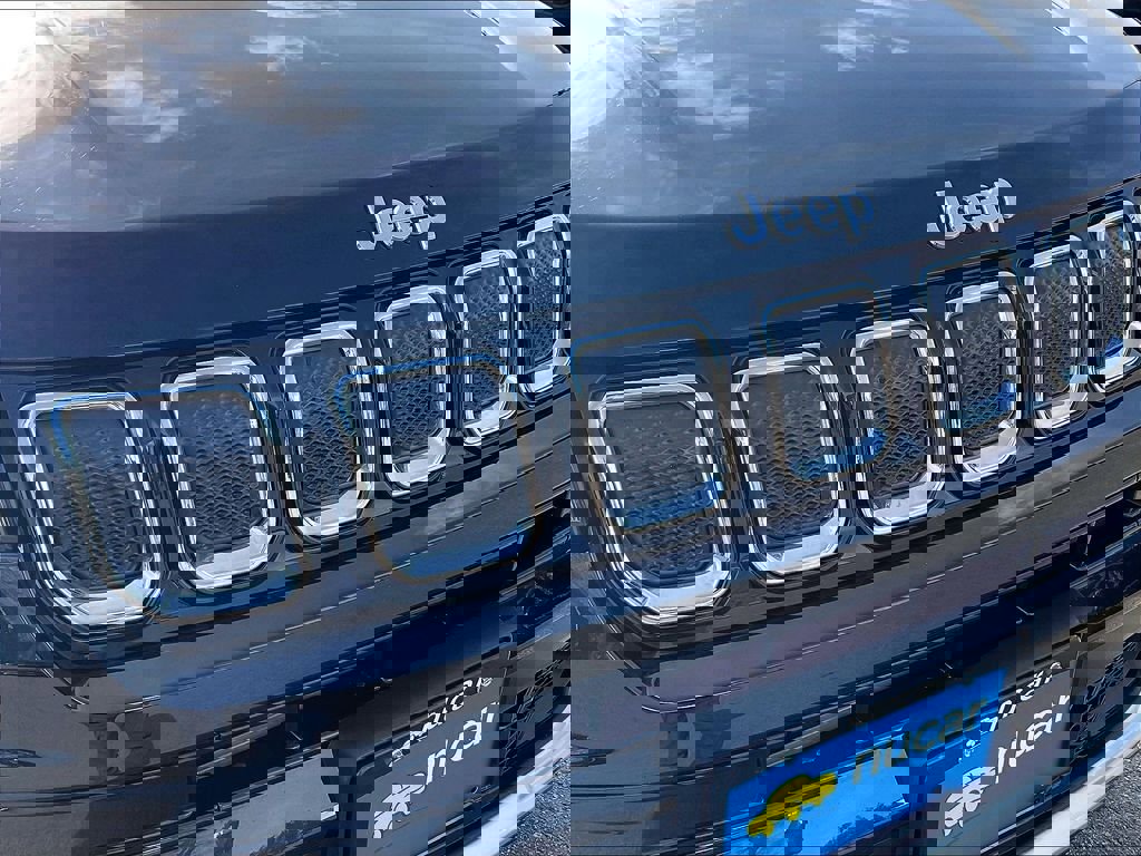 Used 2022 Jeep Compass Limited AWD/4WD image 28