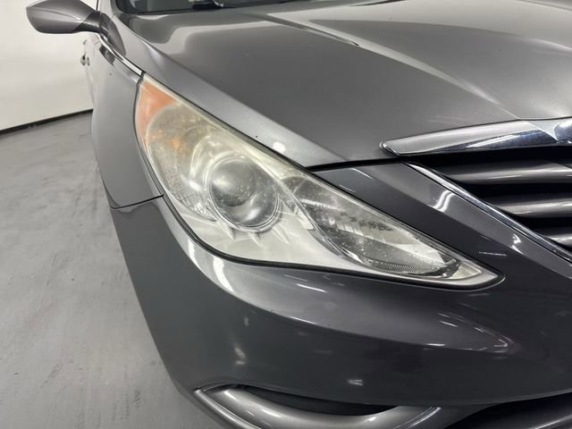 Used 2011 Hyundai Sonata GLS FWD image 26