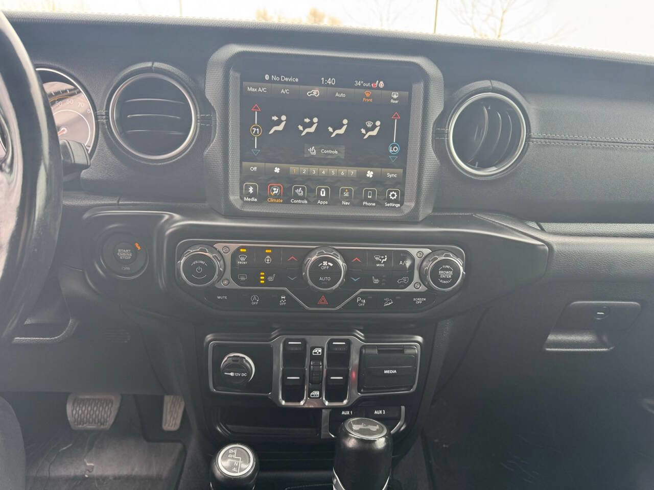 Used 2021 Jeep Wrangler Unlimited Sahara w/ Uconnect 4C Nav & Sound Group AWD/4WD image 21