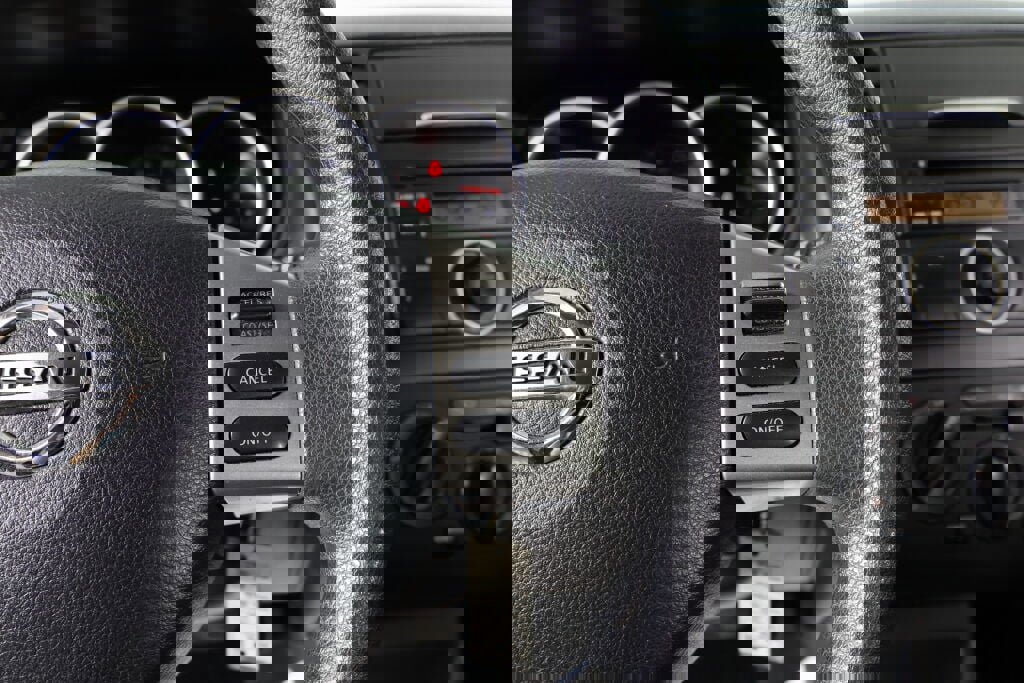 Used 2011 Nissan Versa 1.8 S w/ PWR Plus Pkg image 33