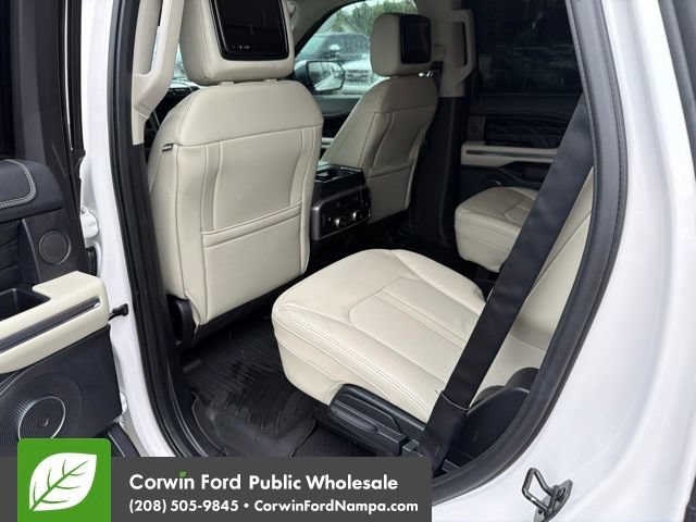 Used 2019 Ford Expedition Platinum AWD/4WD image 27