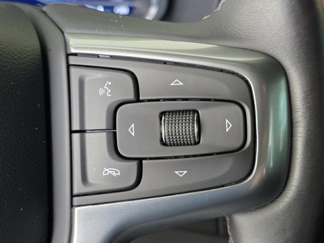 Used 2022 Chevrolet Tahoe Z71 w/ Z71 Off-Road Package AWD/4WD image 37