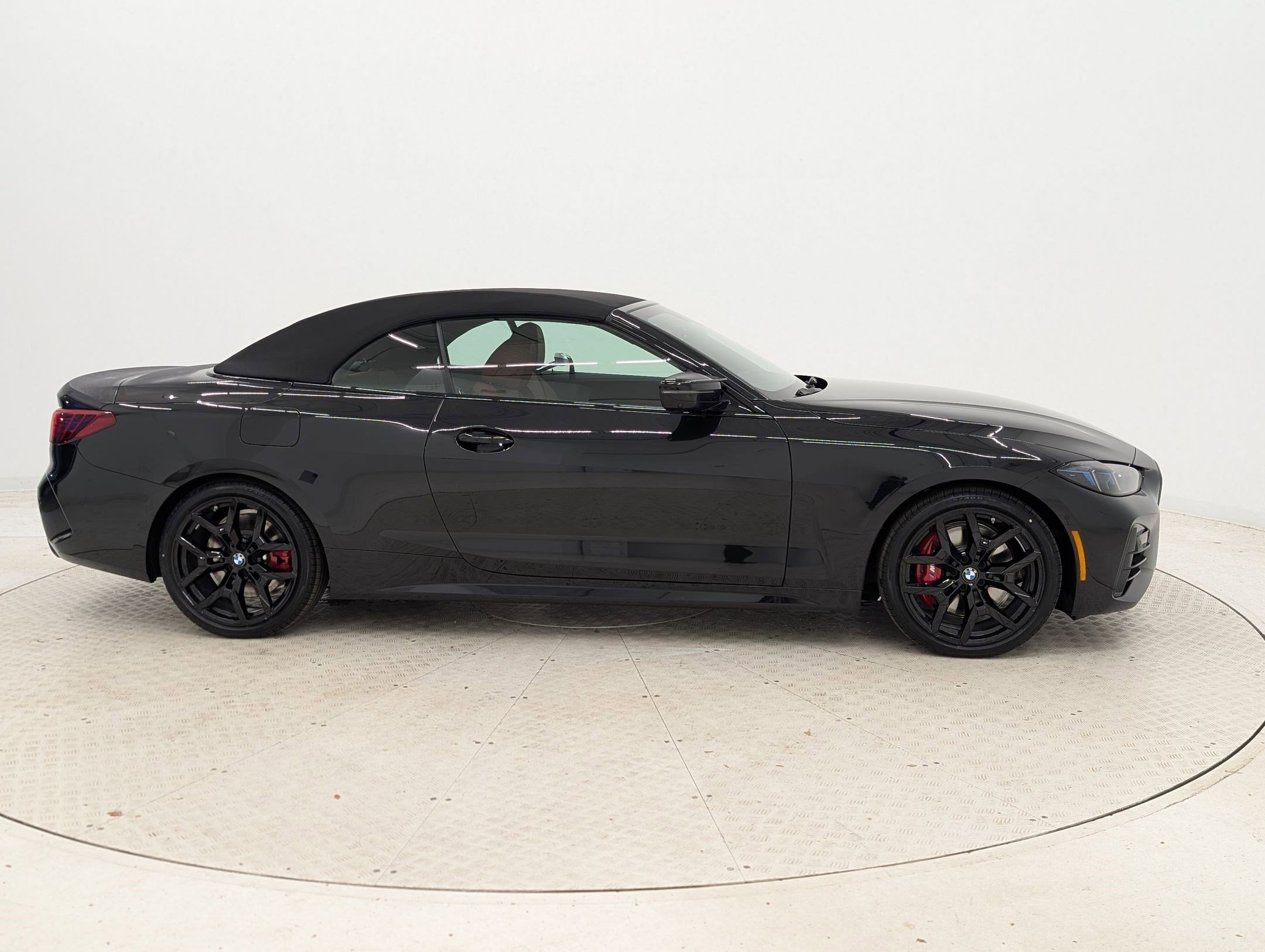 New 2026 BMW M440i Convertible image 8