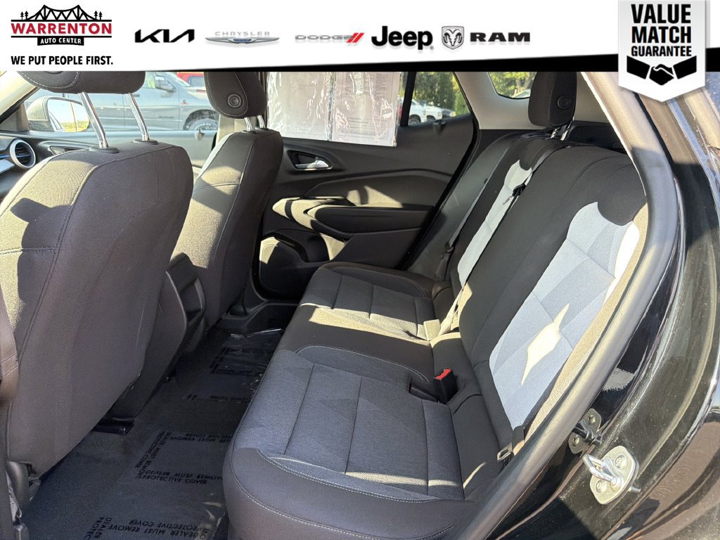 Used 2024 Chevrolet Trax LS FWD image 13