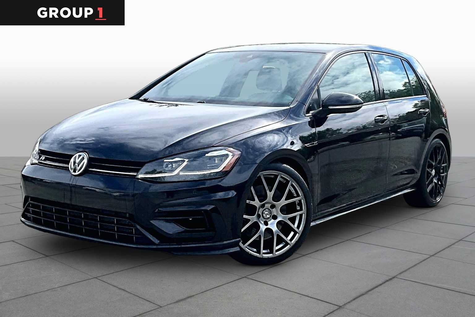 Used 2018 Volkswagen Golf R 4-Door AWD/4WD image 1