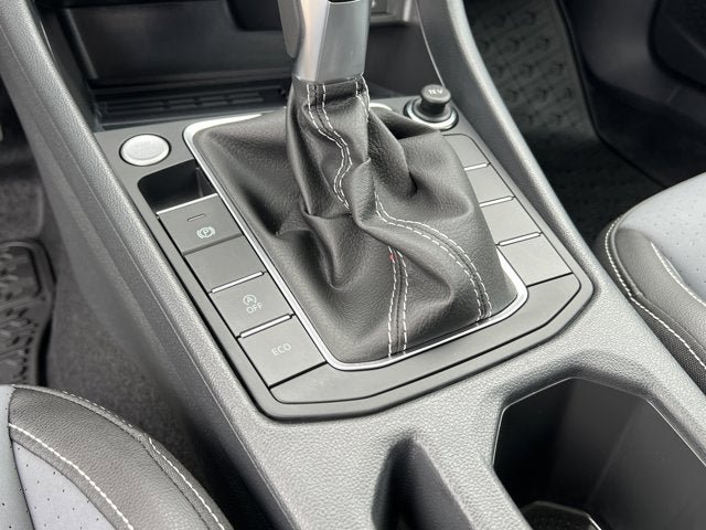 New 2025 Volkswagen Jetta SE image 26