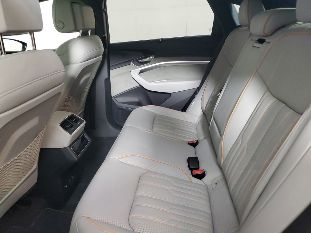 Certified 2024 Audi Q8 e-tron Prestige w/ Prestige Package AWD/4WD image 9