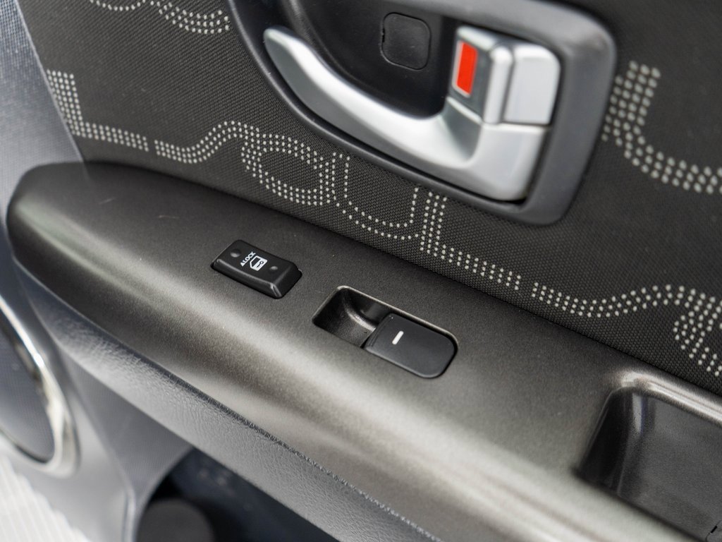 Used 2012 Kia Soul + image 9