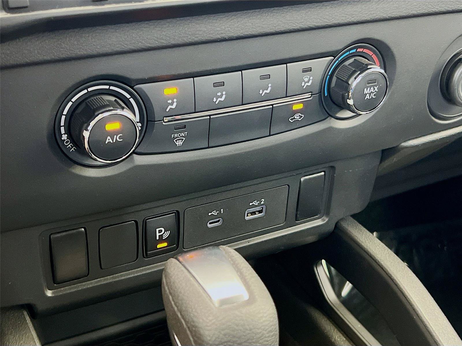Used 2025 Nissan Frontier S w/ S Utility Package AWD/4WD image 9