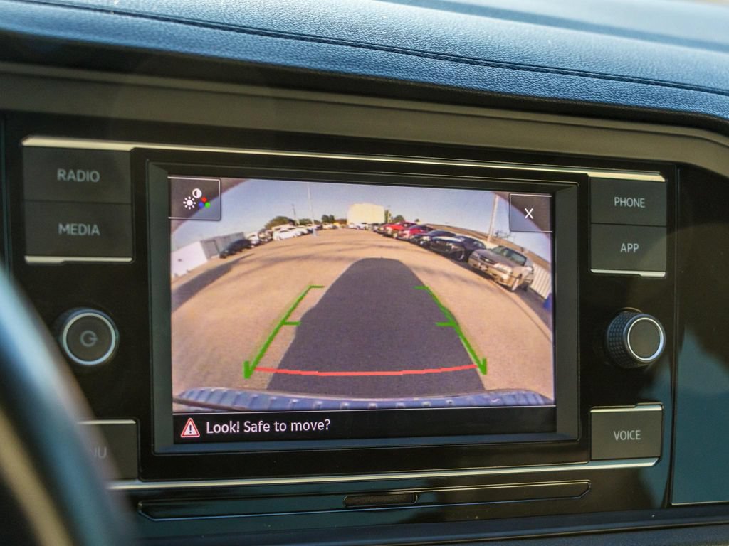 Used 2020 Volkswagen Jetta R-Line FWD image 52