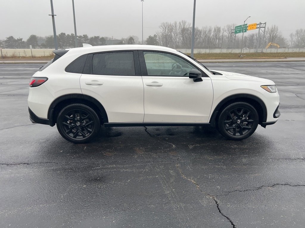 Used 2024 Honda HR-V Sport image 22