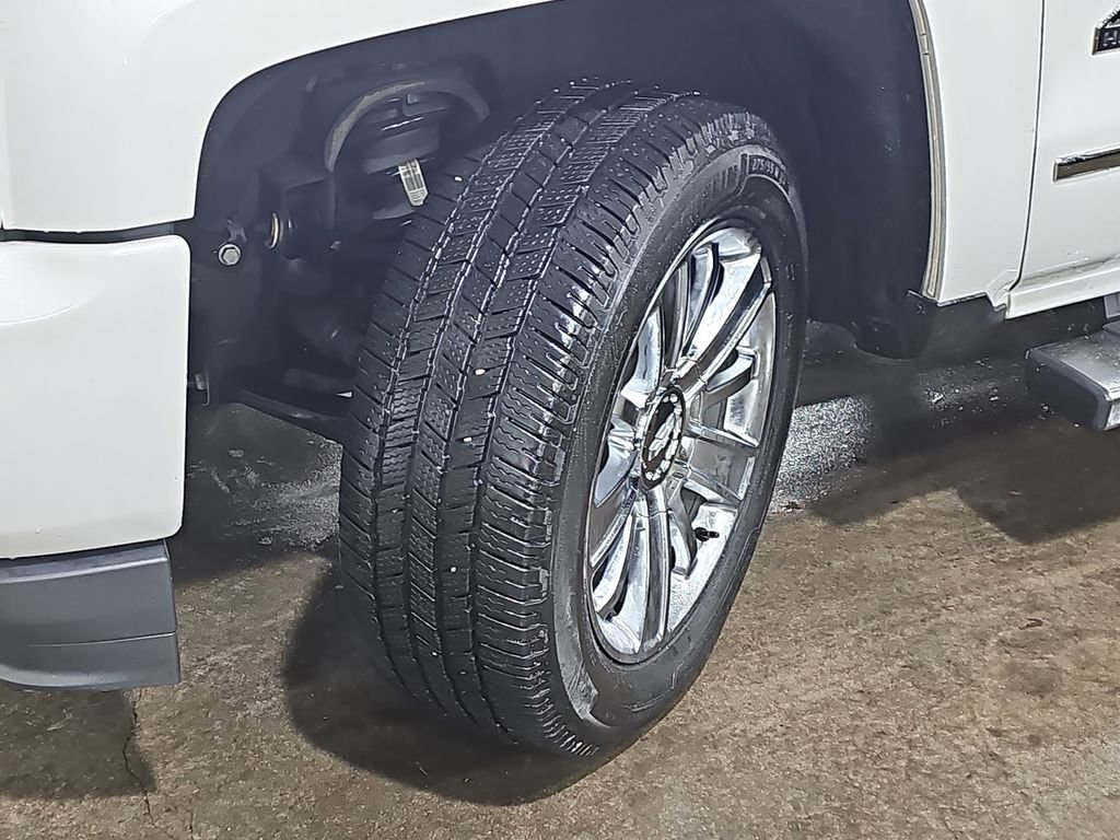 Used 2018 Chevrolet Silverado 1500 High Country image 38