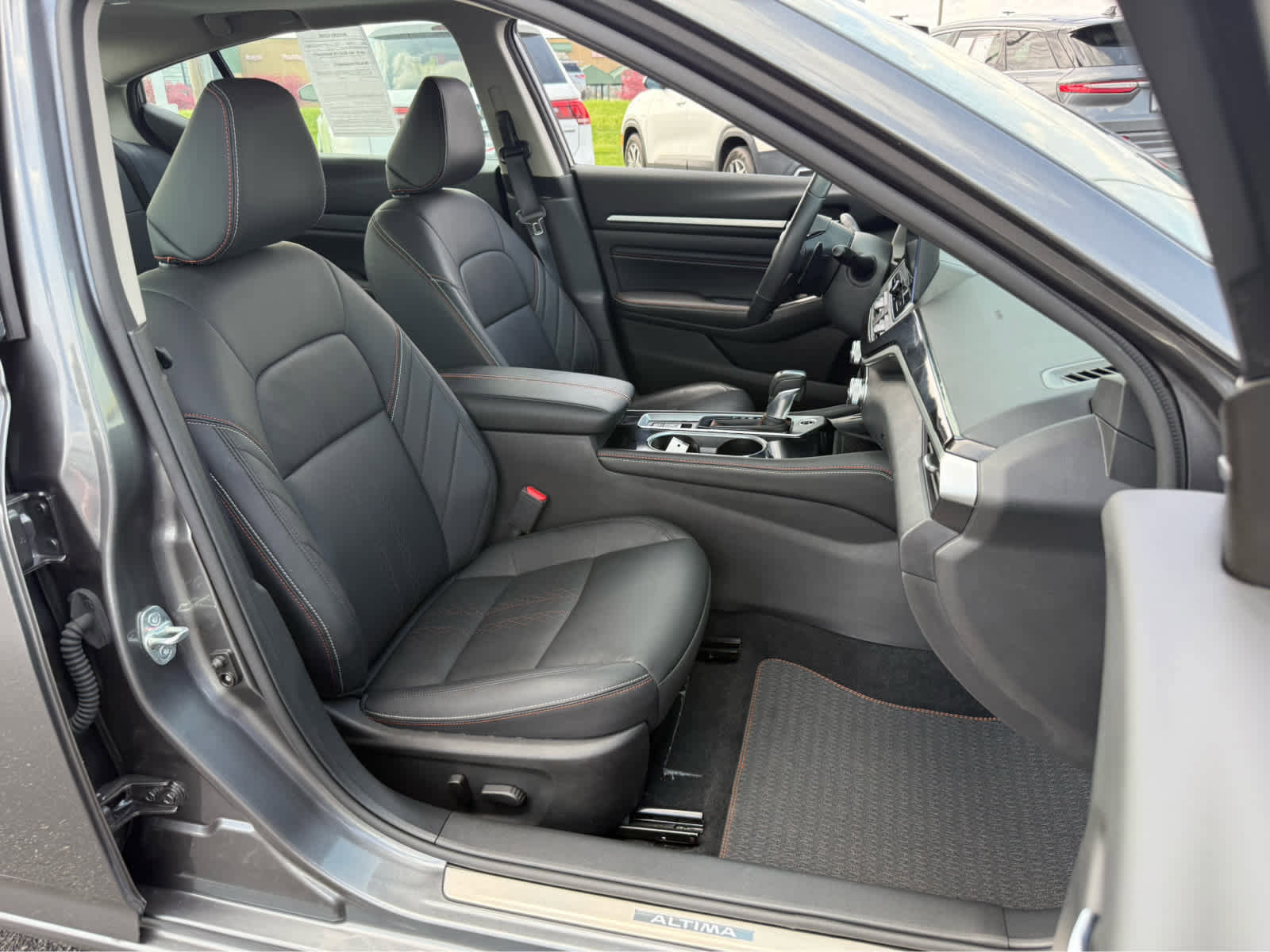 Used 2023 Nissan Altima 2.0 SR image 21