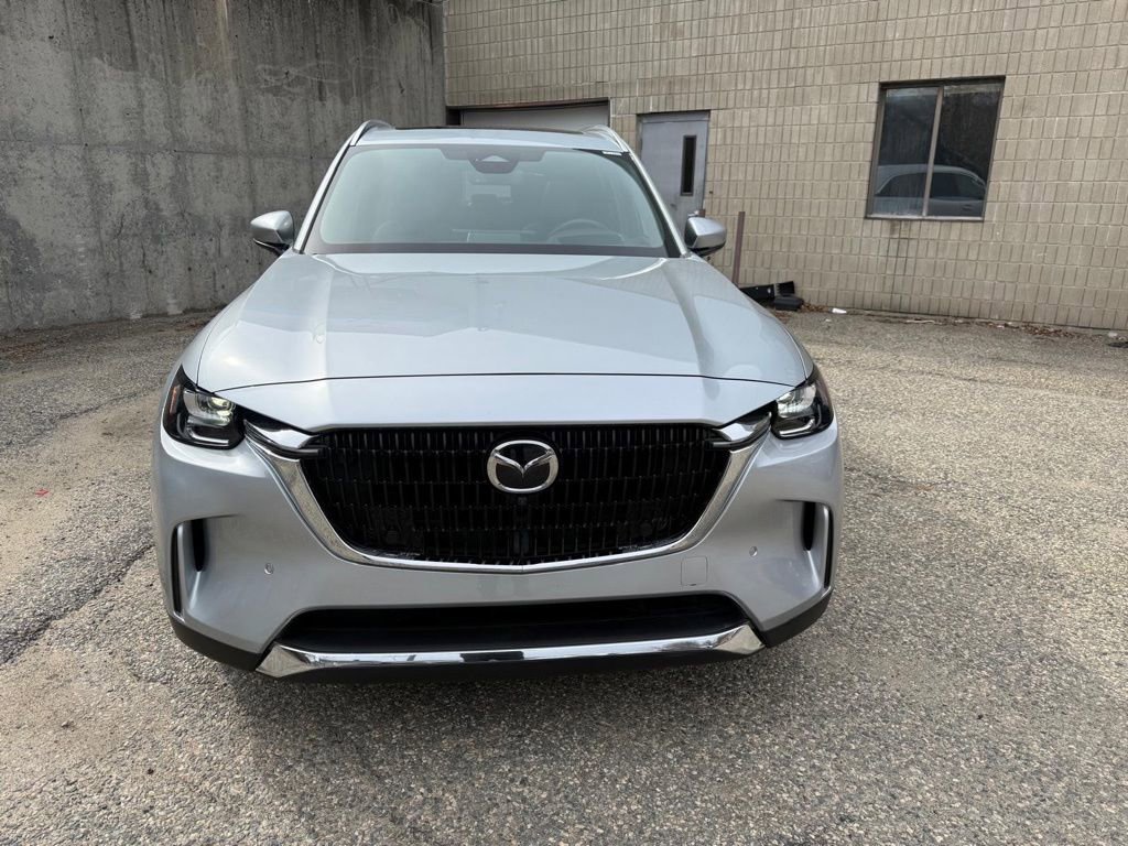 Used 2024 MAZDA CX-90 Plug-In Hybrid w/ Premium Plus image 9