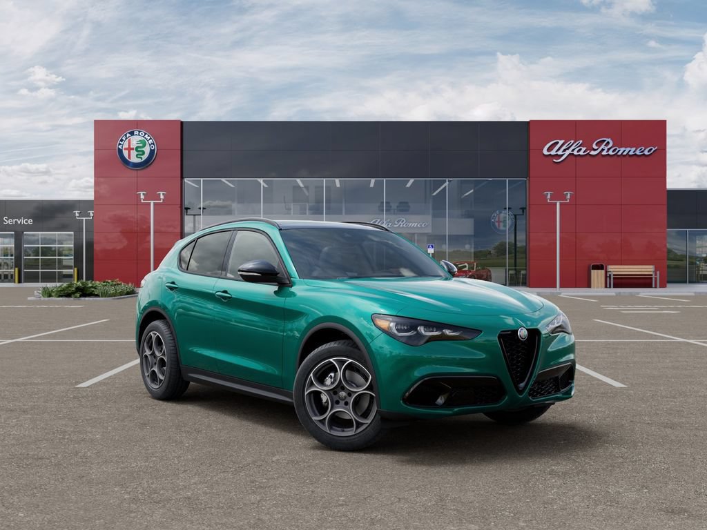 New 2025 Alfa Romeo Stelvio Sprint w/ Convenience Package AWD/4WD image 5