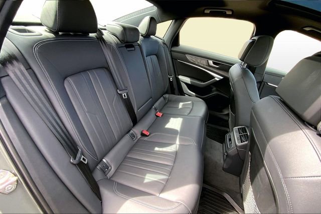 Used 2024 Audi A6 2.0T Premium w/ Convenience Package image 19