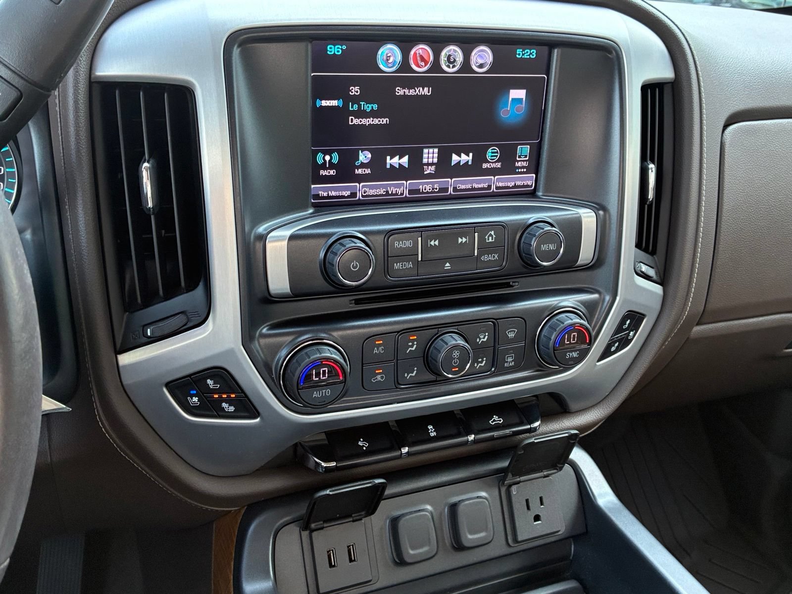 Used 2018 GMC Sierra 1500 SLT w/ SLT Premium Package RWD image 23