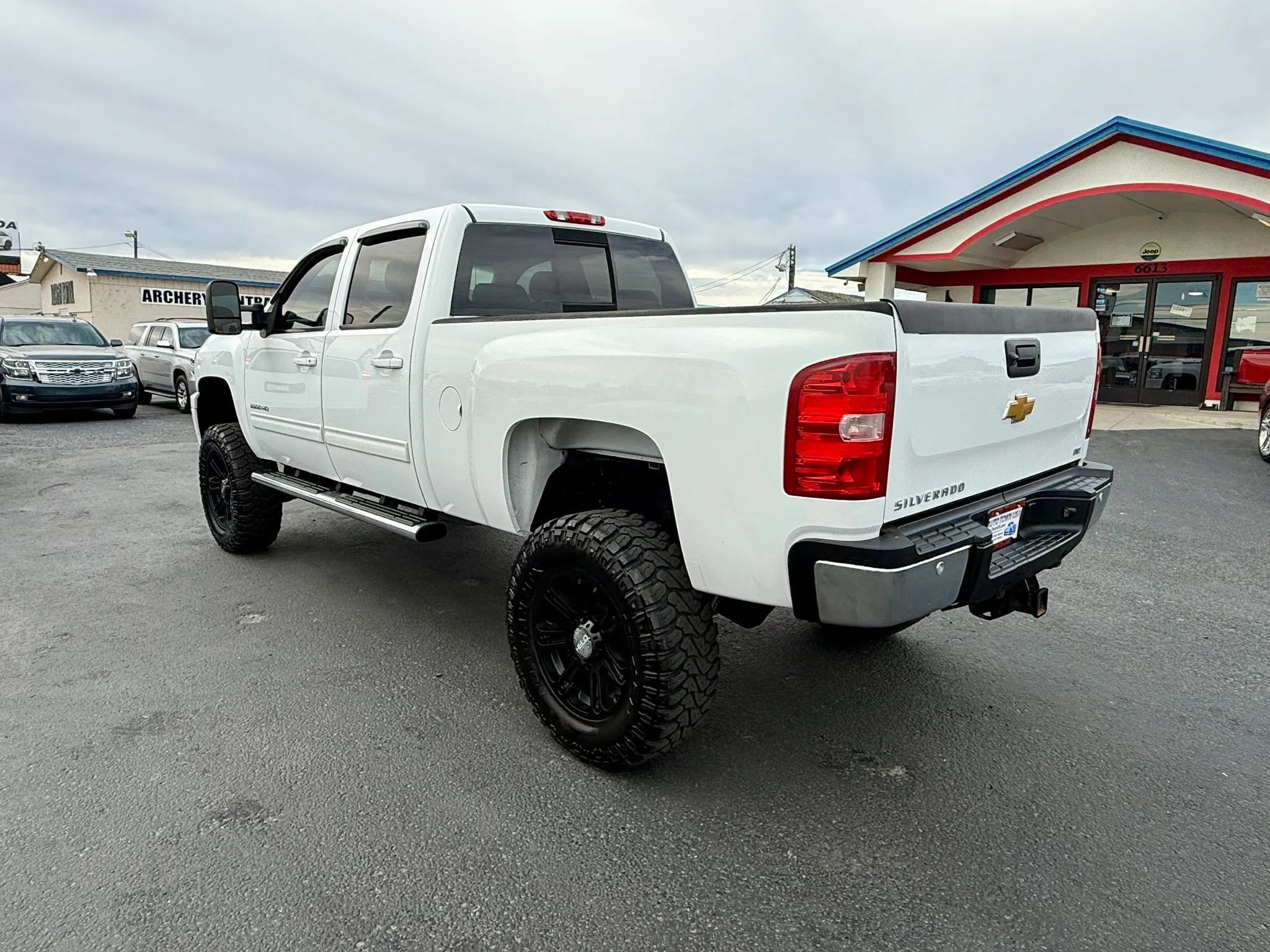 Used 2014 Chevrolet Silverado 2500 LTZ AWD/4WD image 3