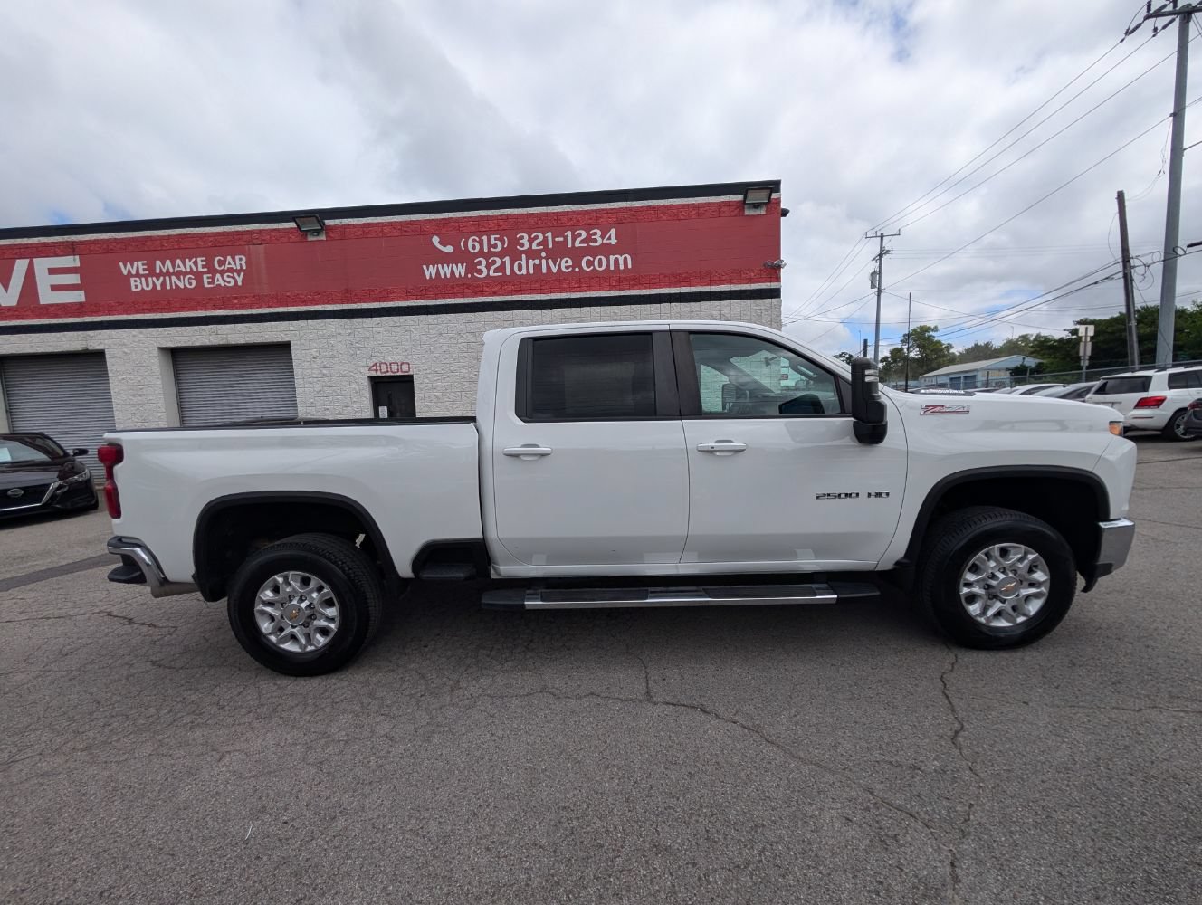 Used 2022 Chevrolet Silverado 2500 LT w/ Convenience Package AWD/4WD image 5