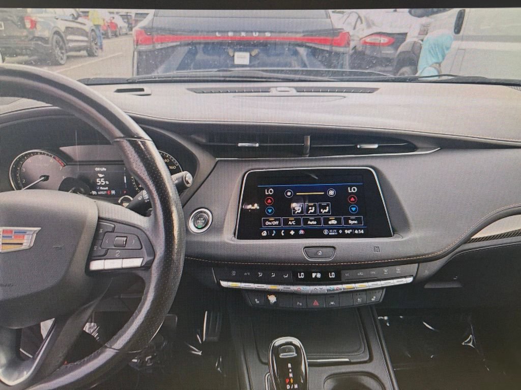 Used 2021 Cadillac XT4 Sport AWD/4WD image 9