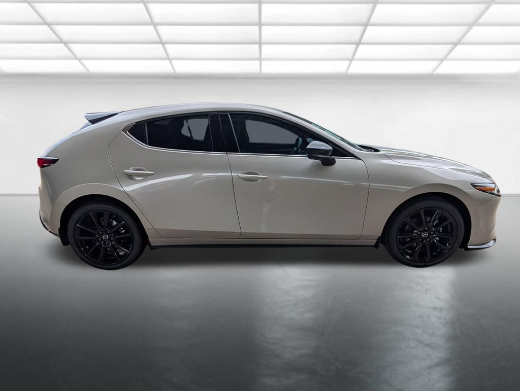 New 2026 MAZDA MAZDA3 Hatchback w/Premium Plus Pkg AWD/4WD image 32