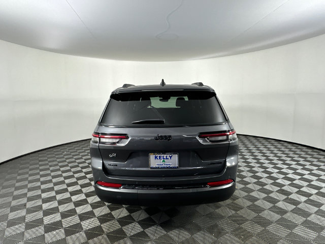 Certified 2024 Jeep Grand Cherokee L Limited w/ Black Appearance Package AWD/4WD image 31