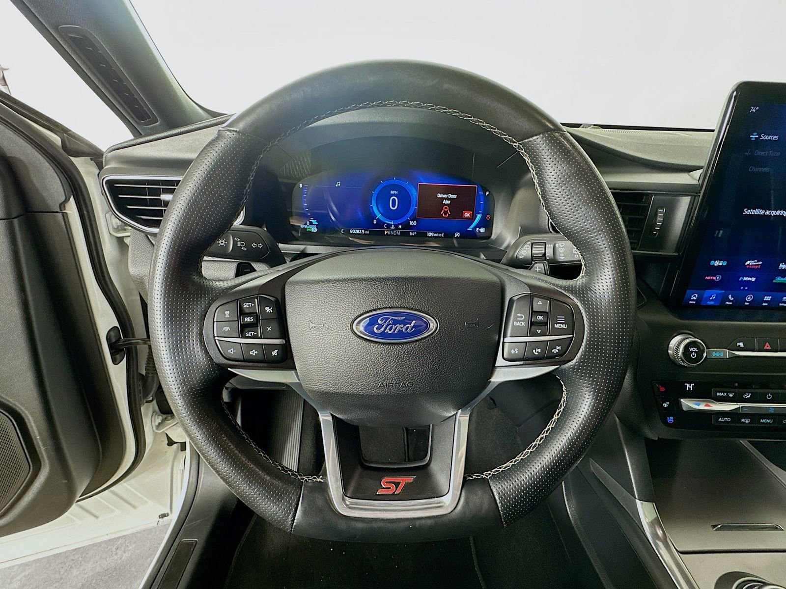 Used 2020 Ford Explorer ST w/ ST High-Performance Pack AWD/4WD image 19