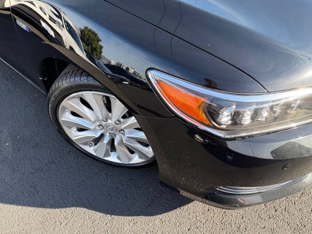 Used 2016 Acura RLX w/ Advance Package AWD/4WD image 2